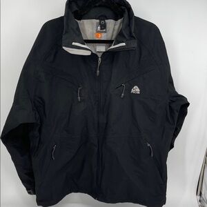 Nike ACG Outer Layer 3 Black Performance Jacket Size Large